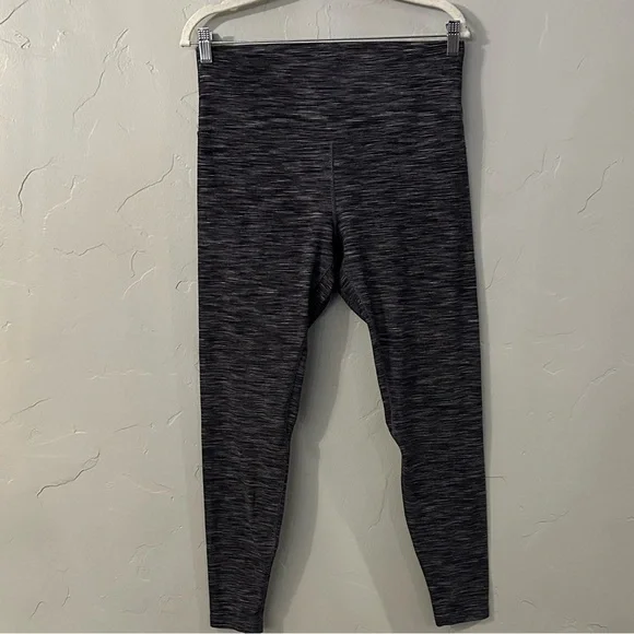 LULULEMON Align Pant 28" in Wee Are From Space Dark Carbon Ice Grey Nulu Size 12 - Picture 3 of 7